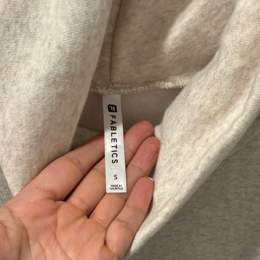Fabletics Cream Pullover - Picture 2 of 7